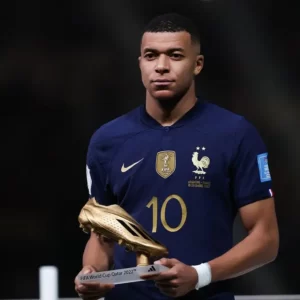 Deschamps: Kylian Mbappé