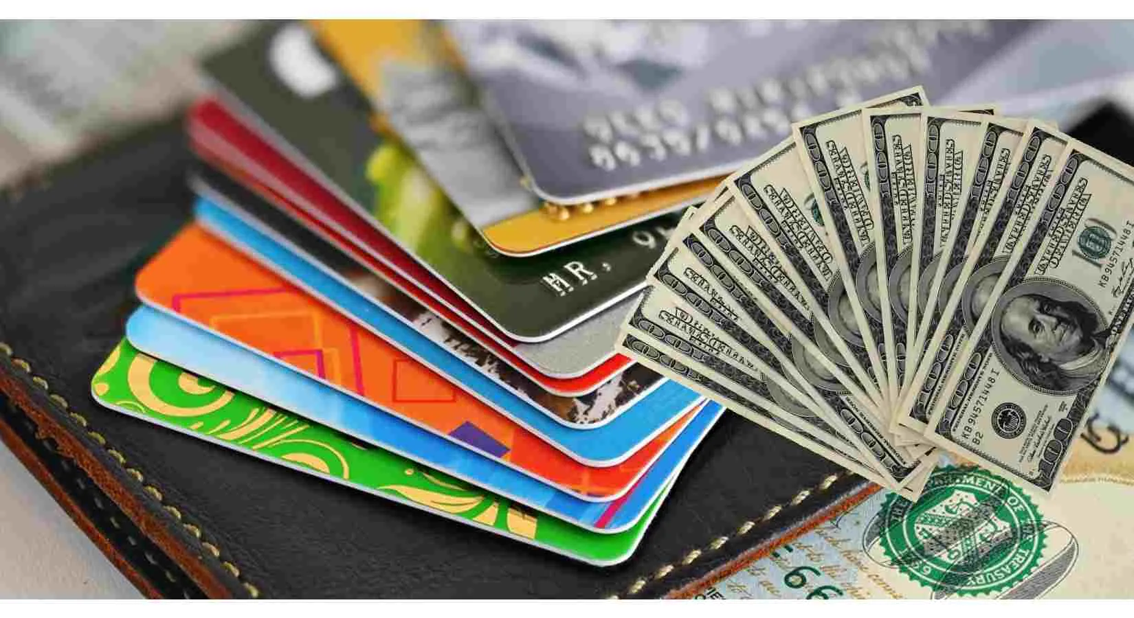 Banks lifts suspension of international transactions on naira cards