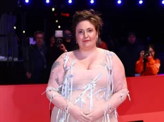 Lena Dunham Biography, Career, Net Worth 2024 Lena dunham on red carpet