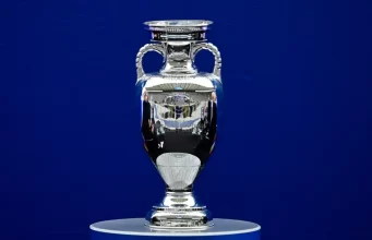 Euro 2024 prize money & trophy